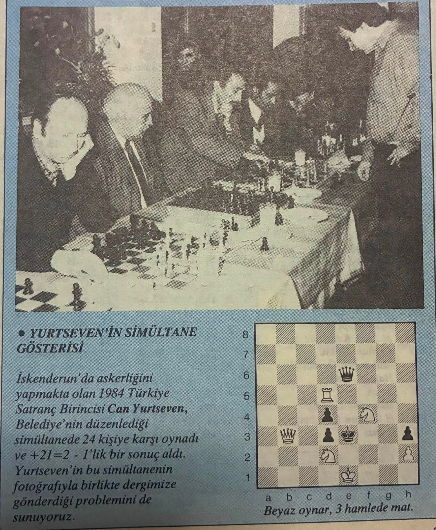 1984 Türkiye Satranç Şampiyonu Can Yurtseven İskenderun'da 24 kişilik simültane satranç gösterisinde