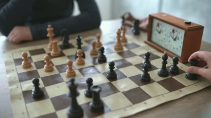 satrançta konum değerlendirme için oyun ortası pozisyonu