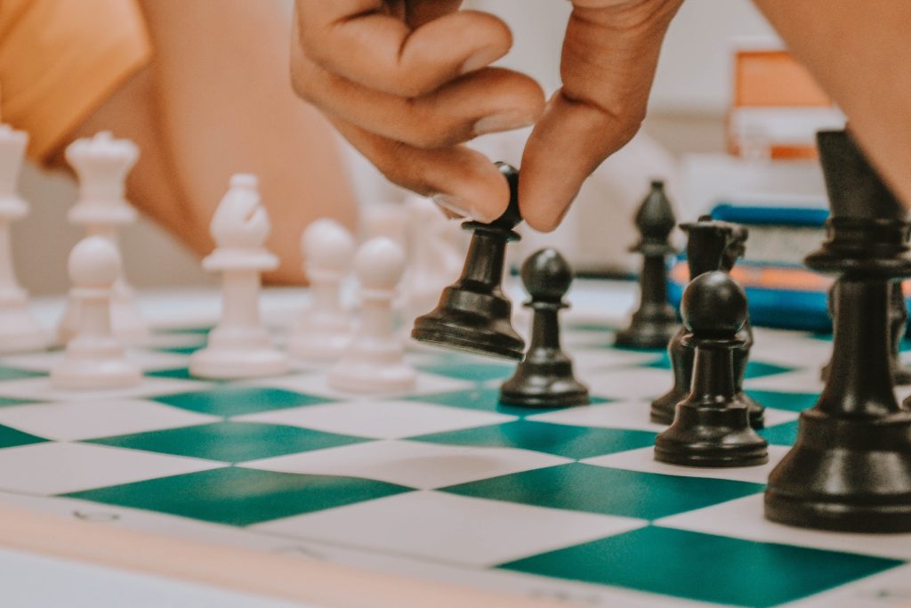 satrançta merkez kontrolü için yapılan hamle örneği