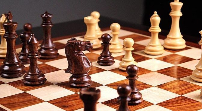 Antalya satranç eğitimlerinde satranç temel stratejiler çalışması