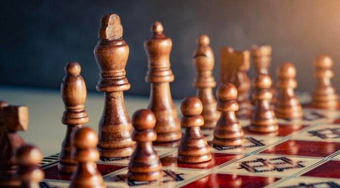 Antalya Satranç Rehberi satranç taşları - Antalya Chess Guide chess pieces - Шахматный путеводитель по Анталии шахматные фигуры