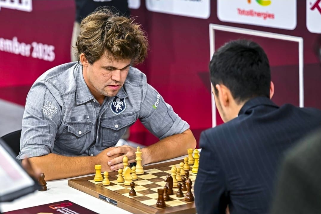 Satrançta asılı piyonlar ve stratejik oyun – Magnus Carlsen